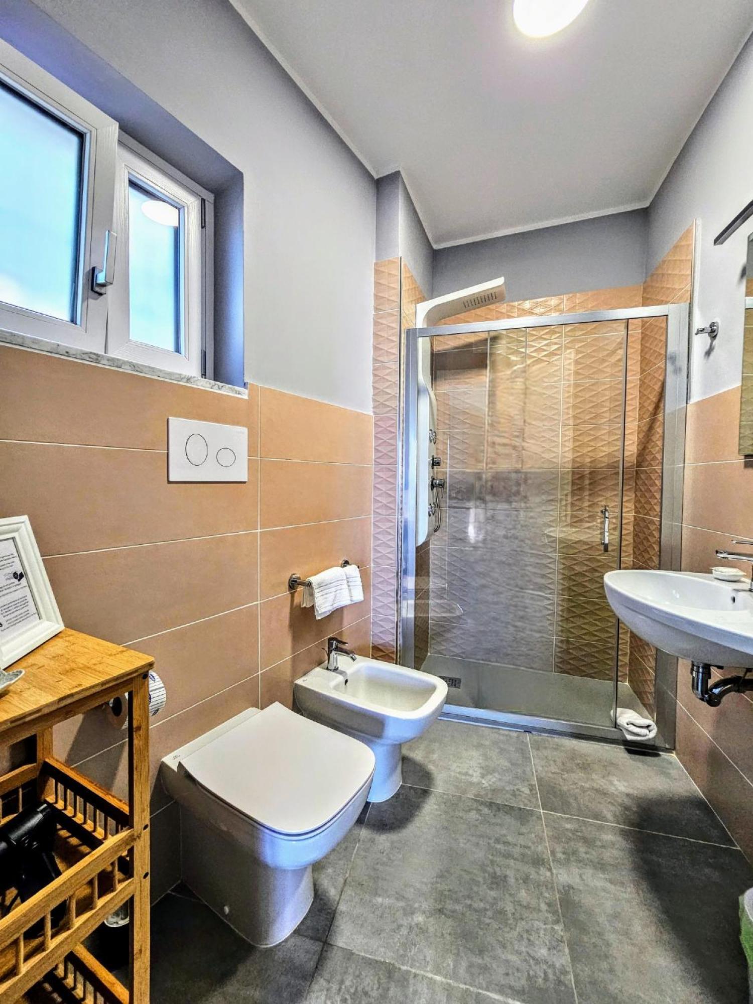 A Casa Di Alessandra - Rooms Castellabate Dış mekan fotoğraf
