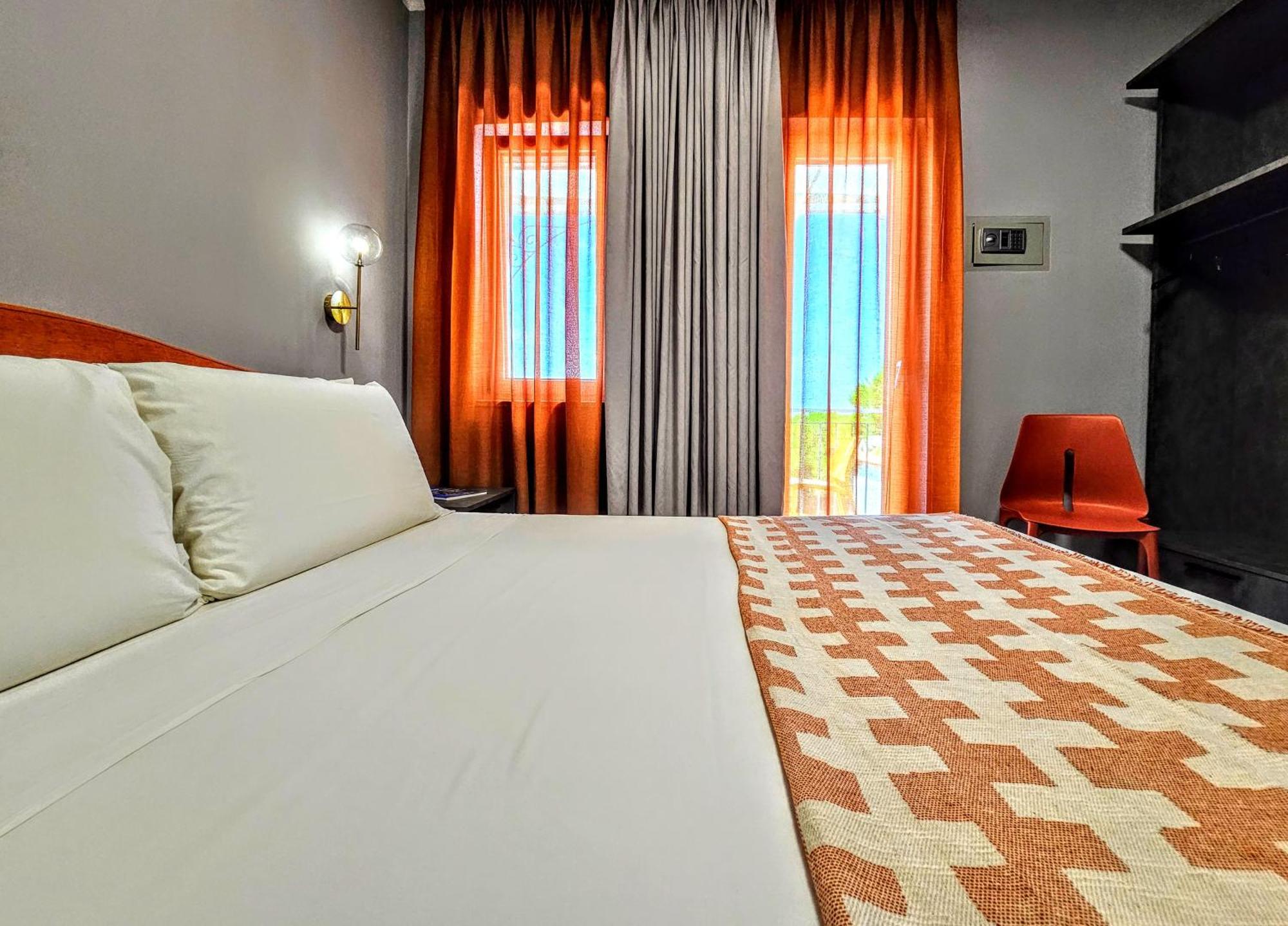 A Casa Di Alessandra - Rooms Castellabate Dış mekan fotoğraf